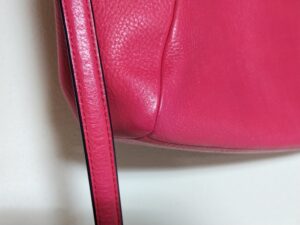補修後のコーチのバッグコーナー部分