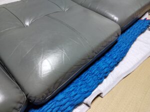 補修後のカリモクソファ座面