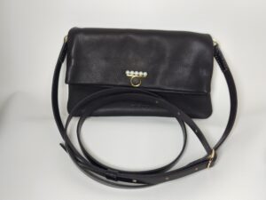 ポーチをショルダーバッグにリメイク
