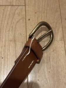 ベルトの縫製切れ部分