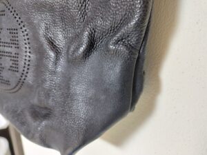 バッグ底コーナーの硬化した部分