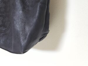 柔軟性を回復したトリーバーチのバッグ