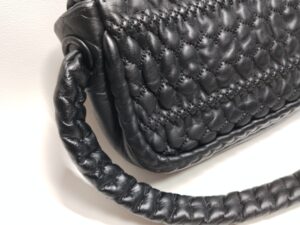スレ補修後のシャネルバッグ持ち手