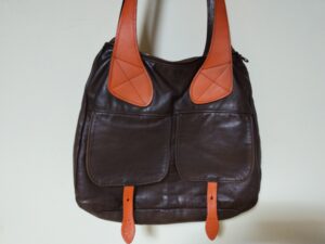 ツートンカラーに染め直し後のバッグ