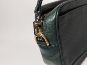 Dカン取り付け後のルイ・ヴィトン カルガ セカンドバッグ