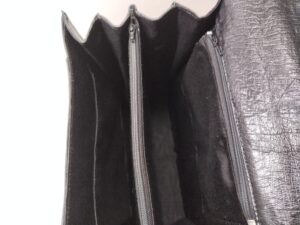内装交換後のオーストリッチバッグ