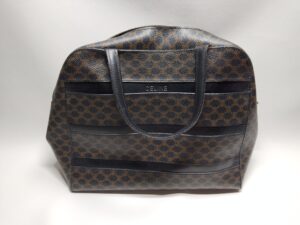 修理前のセリーヌのバッグ