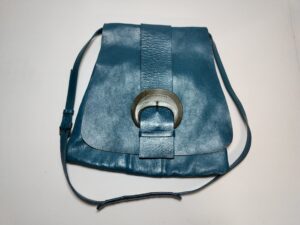 カラーチェンジ後のモンテローザのショルダーバッグ