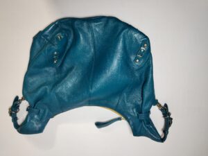 カラーチェンジ後のy2kのワンショルダーバッグ