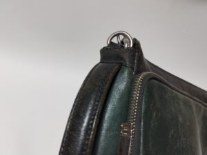 修理前のダックスのセカンドバッグの持ち手