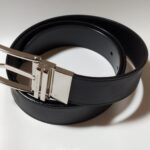 長さ調整前のルイ・ヴィトンのベルト