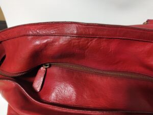 修理後のコーチのトートバッグファスナー部分