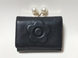 【財布修理】壊れたスナップボタン（ホック）を新しいものに交換