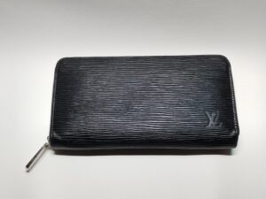 【ルイ・ヴィトン財布修理】ファスナーが閉まらない！スライダー交換で解決