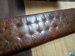 修理後のベンチソファ