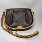 修理前のルイ・ヴィトン モノグラムのバッグ メニルモンタン