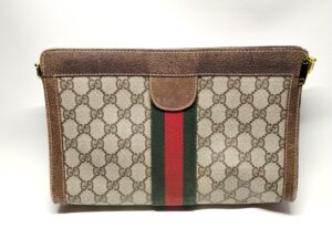 リメイク後のグッチのセカンドバッグ