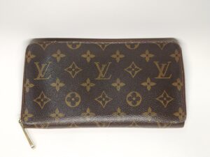 リメイク前のルイ・ヴィトンモノグラムの財布