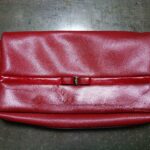 修理前のフェラガモのチェーンショルダーバッグ