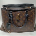 リメイク前のルイ・ヴィトンモノグラムのバッグ　フラワートート