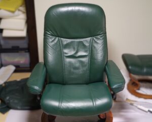 修理後のエコーネスストレスレスチェア