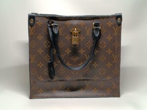 リメイク後のルイ・ヴィトンモノグラムのバッグ