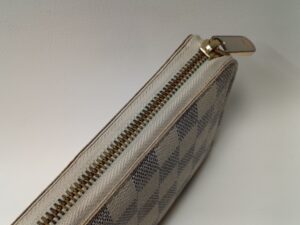 スライダー交換後のルイ・ヴィトンダミエ長財布