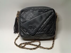 修理後のシャネルマトラッセチェーンショルダーバッグ