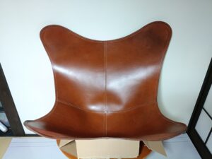 修理後のバタフライチェア