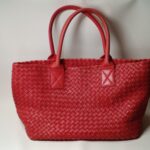 カラーチェンジ前のボッテガ・ヴェネタのトートバッグ