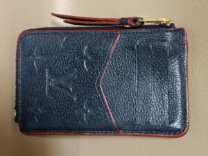 カード入れ内装剥がれ修理後のルイ・ヴィトンカード＆小銭入れ