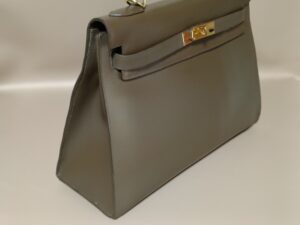 修理後のエルメスケリーバッグサイドビュー