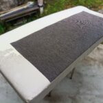 修理前のキャンピングカーのソファベット