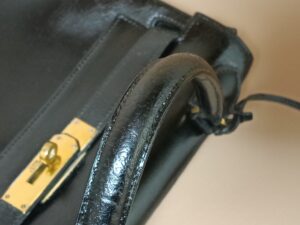 修理後のエルメスケリーバッグの持ち手