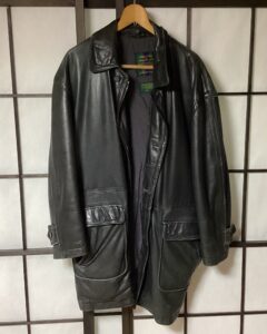 【革ジャケット修理】破れ補修と全体メンテナンスでリフレッシュ！